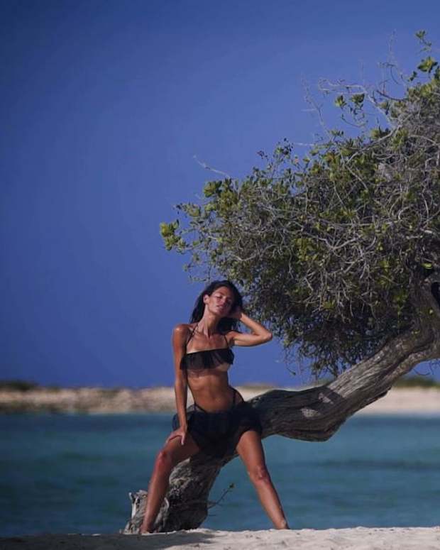 Bianca Balti Heats Things Up in Aruba